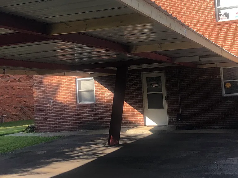 614 Wood Dale Ter #2 — Photo 7