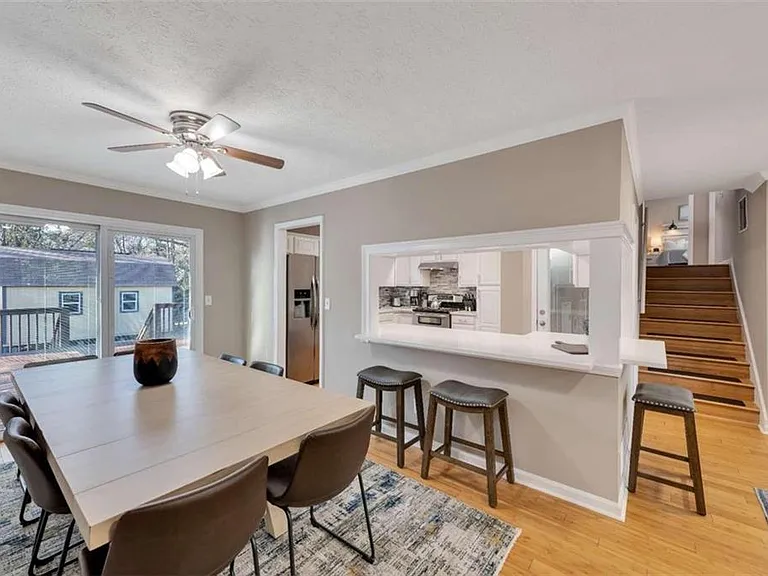 5005 Maryland Dr NW — Photo 6