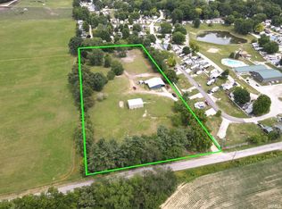 7474 Rose Rd, Plymouth, IN 46563