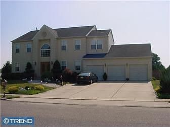 3 Car Garage
