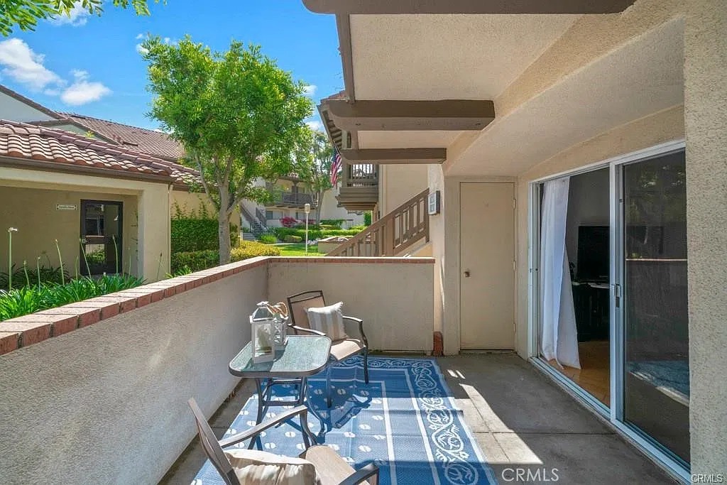 1 bed, 738 sqft, $2,800 — Photo 4