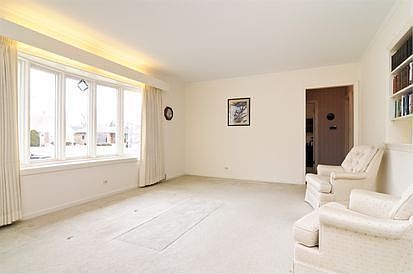 3rd image of 221 N Martin Ave