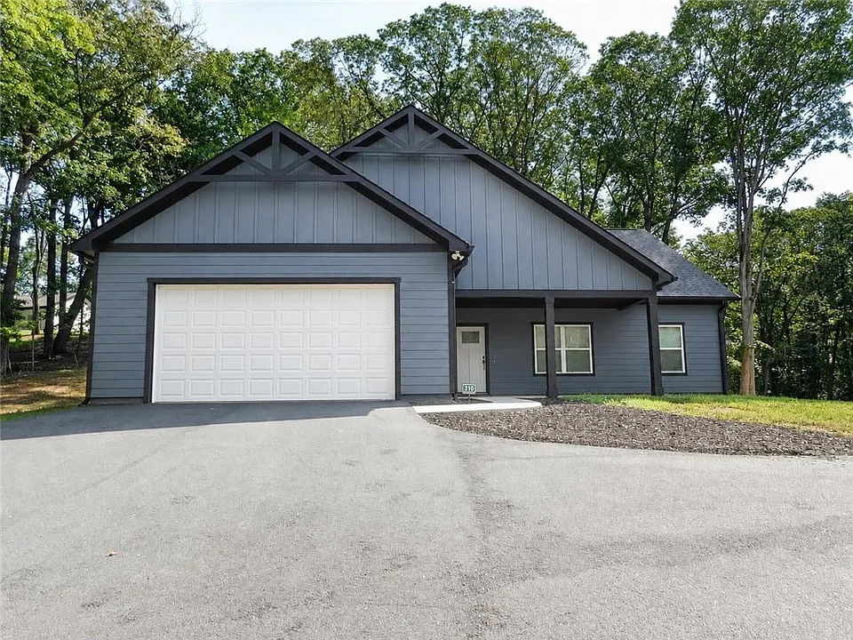 310 Harmony Dr