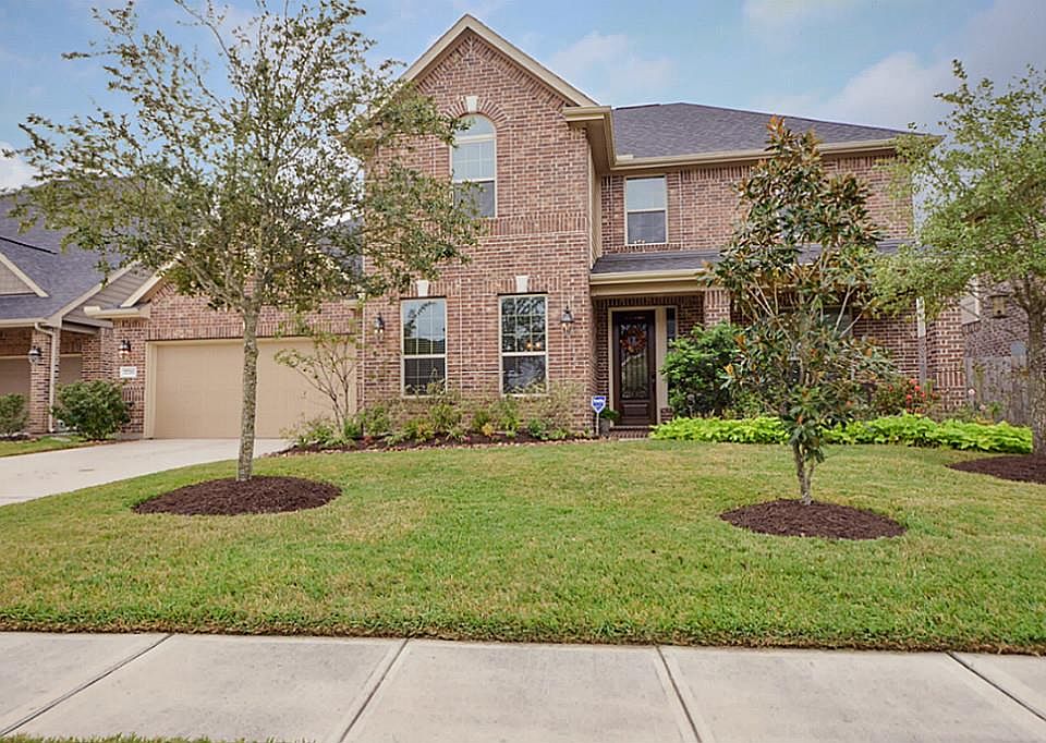 1st image of 17211 Grayton Edge Ct