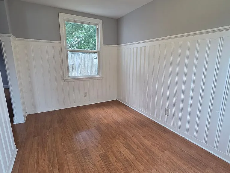 7405 Yorktown Dr — Photo 13