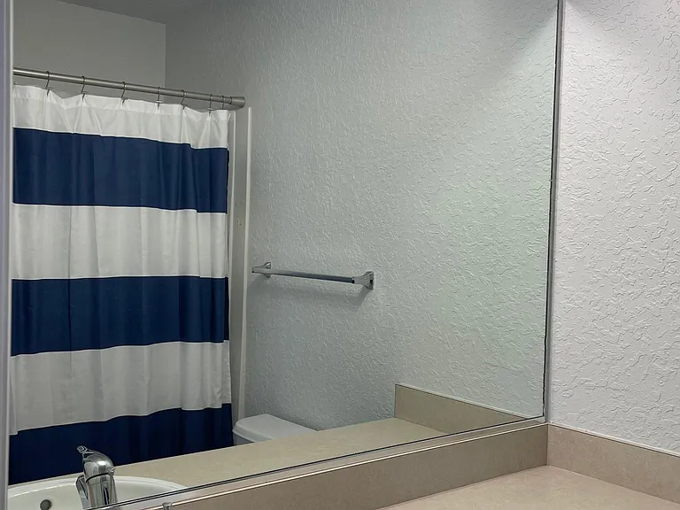 4441 SW 49th Ave — Photo 30