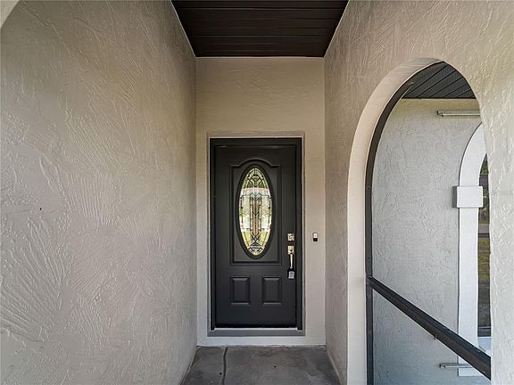 3rd image of 18122 Garvin Ave