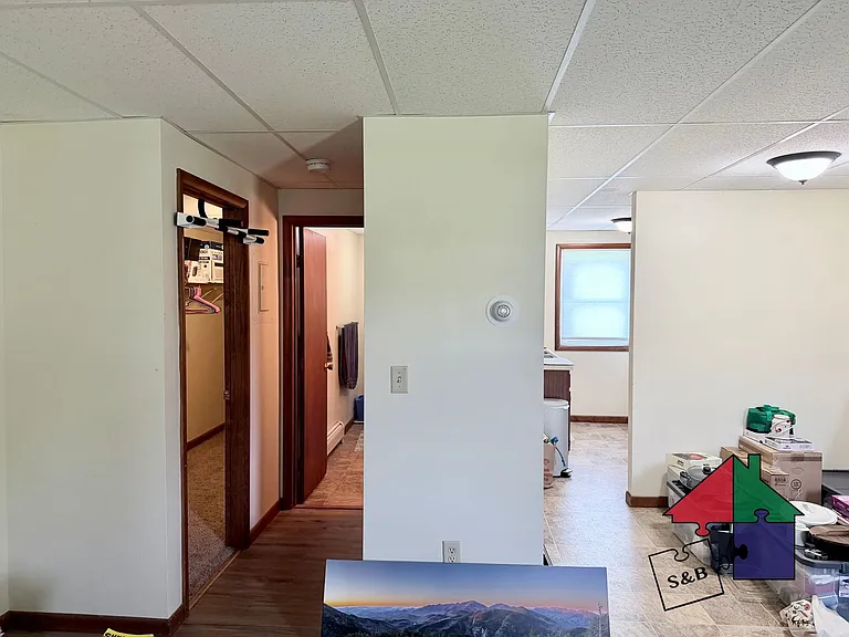 111-113 Allen St — Photo 5
