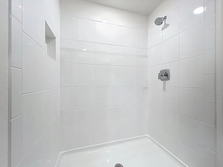 231 Dapper Ct — Photo 40