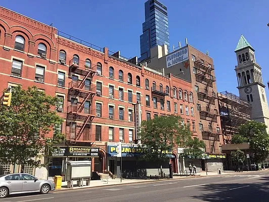 Rented by CNYC Apartments | media 22
