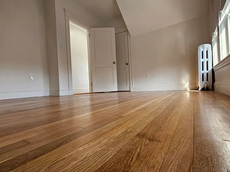 16 Gerald Rd #12 — Photo 12