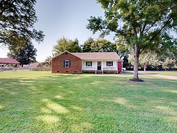 2nd image of 2451 Saddlewood Ct
