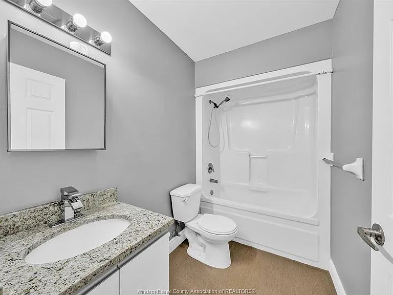 5830 Malden Rd — Photo 6