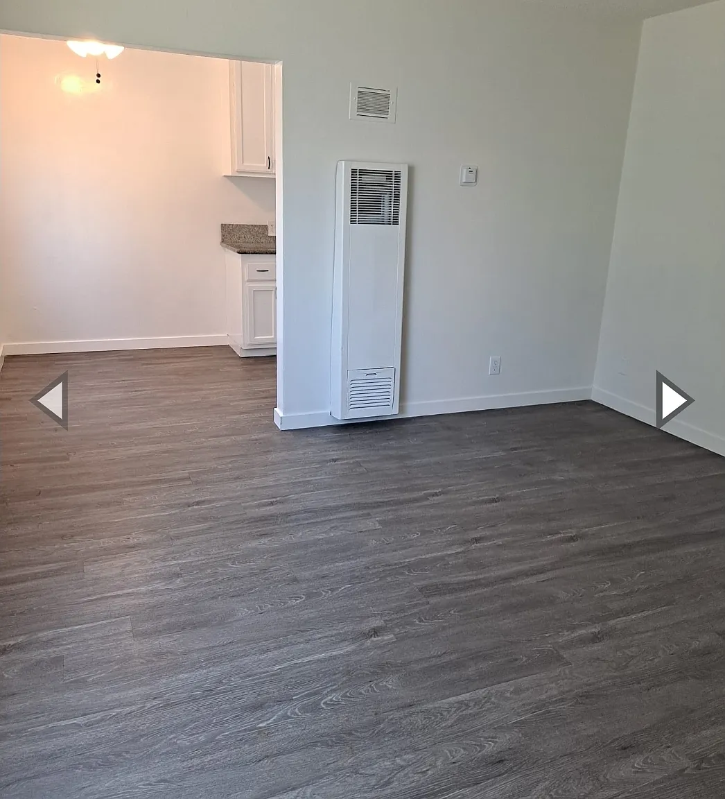 2 bed, 800 sqft, $1,995 — Photo 4