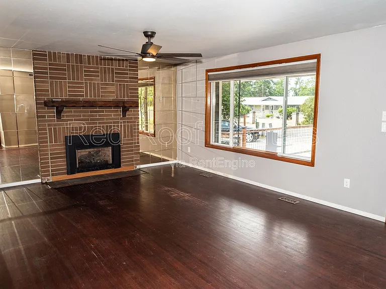 502 138th St E — Photo 11