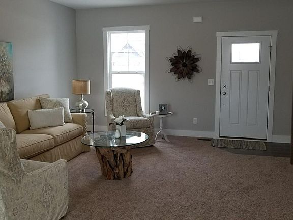 4th image of 6547 Maria Dr