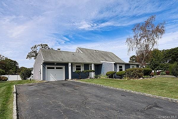 1st image of 36 Torrey Pine Lane