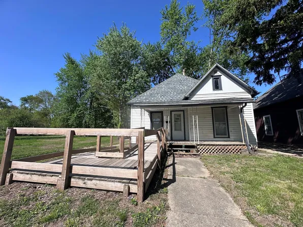610 Harmon St, Danville, IL 61832