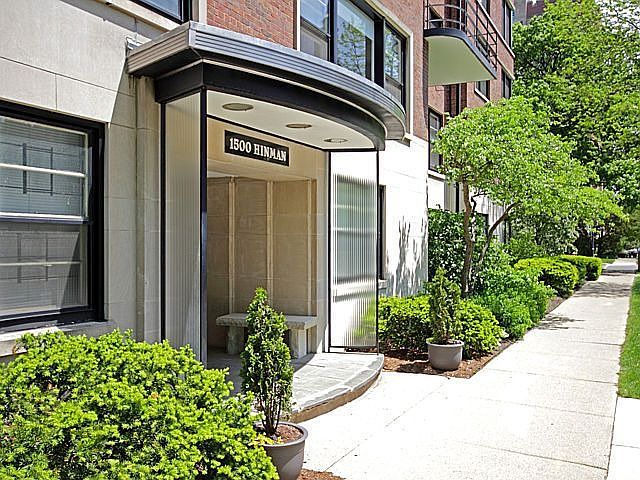 1st image of 1500 Hinman Ave APT 502