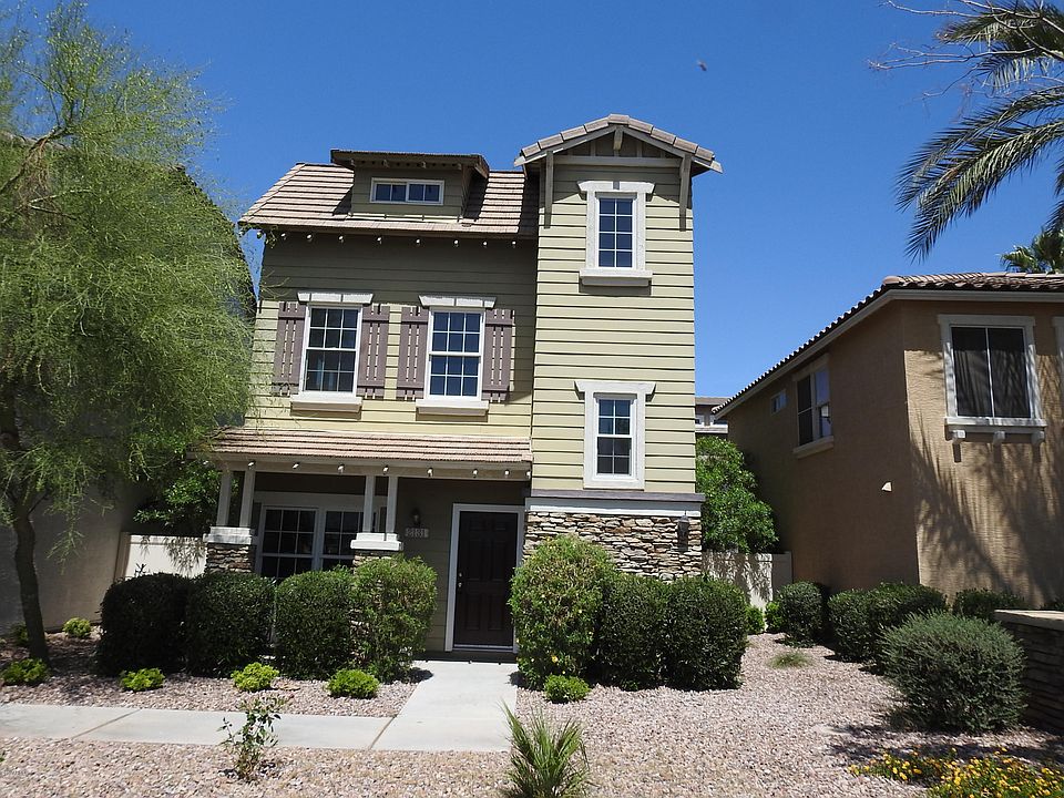 1st image of 2131 E Huntington Dr