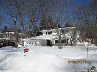 247 Imperial Cir, Rochester, NY 14617