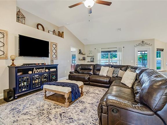 5th image of 1302 SW 27th Ter