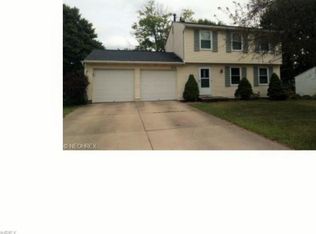 1533 Sunnyacres Rd, Akron, OH 44321