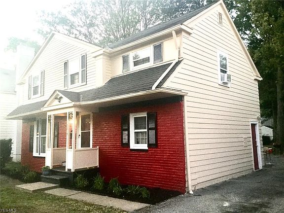 3rd image of 19813 Lanbury Ave