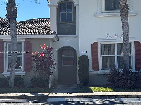 2nd image of 1044 NE 42nd Ter