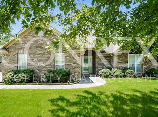 201 Alder Ridge Dr, New Market, AL 35761