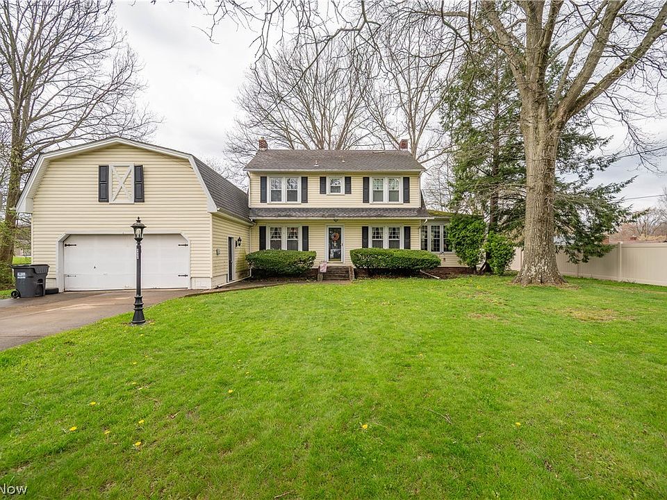 1st image of 4454 Canfield Rd
