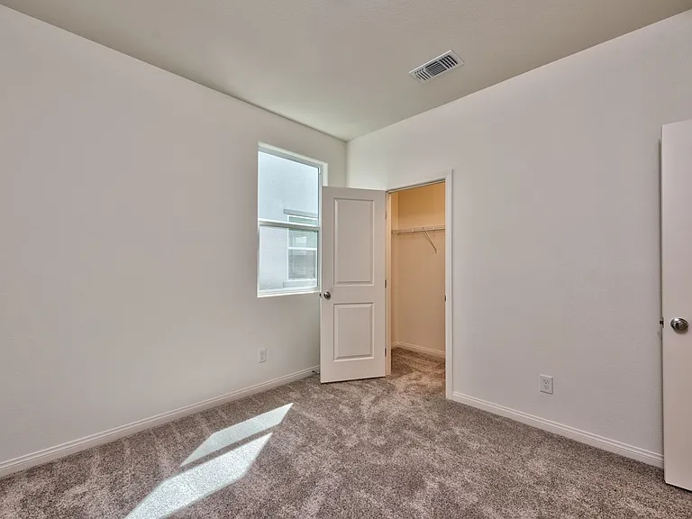 10191 Glowing Amber St — Photo 9