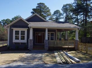 195 Piney Ln, Southern Pines, NC 28387