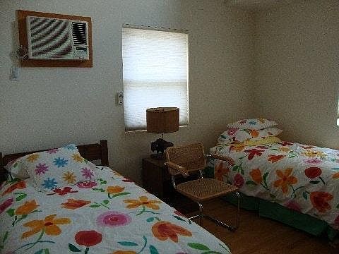 3rd image of 25 Elm St #1