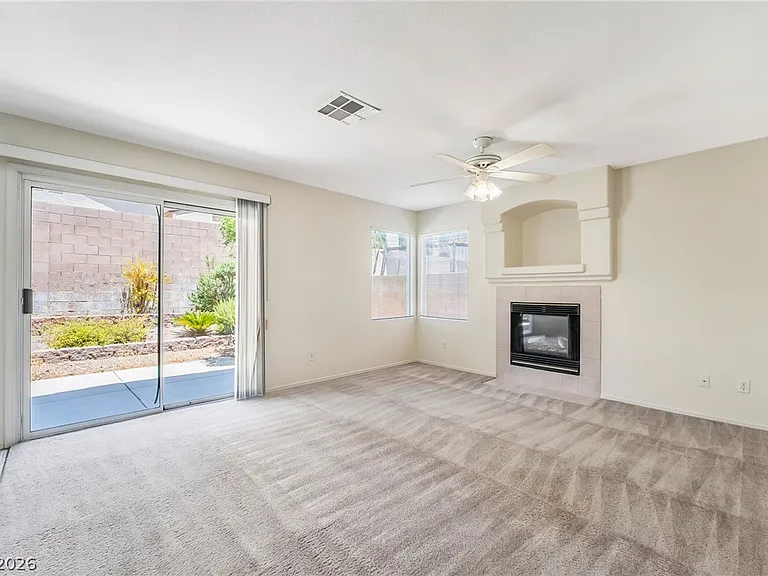 9888 Sparrow Ridge Ave — Photo 10