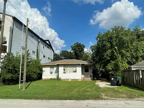 3718 Robertson St, Houston, TX 77009