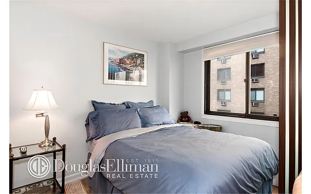 Rented by Douglas Elliman | media 6