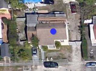 721 E 6th St, Hialeah, FL 33010