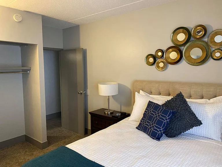 The Village at Gray's Lake Apartments - Des Moines — Photo 67