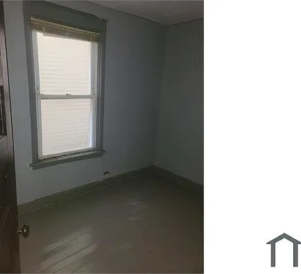 2 bed, 700 sqft, $1,400 — Photo 3