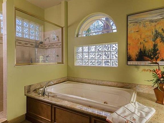 MASTER BATH WITH JACUZZI BATH