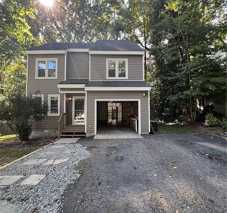 1st image of 1838 Ferncreek Pl