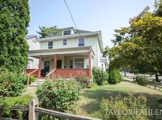 1024 Madison Ave SE, Grand Rapids, MI 49507