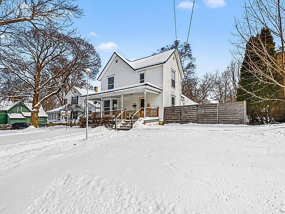 3rd image of 616 S Broas St