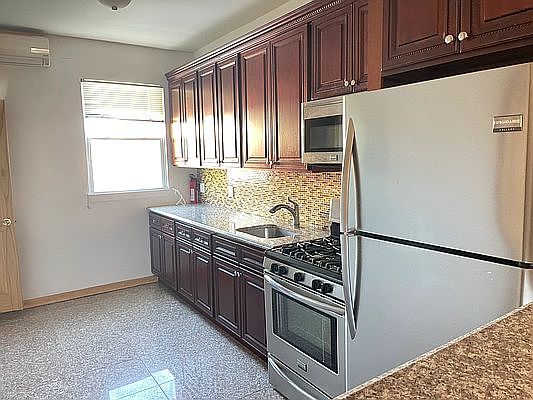 1st image of 2331 37th St #2LL