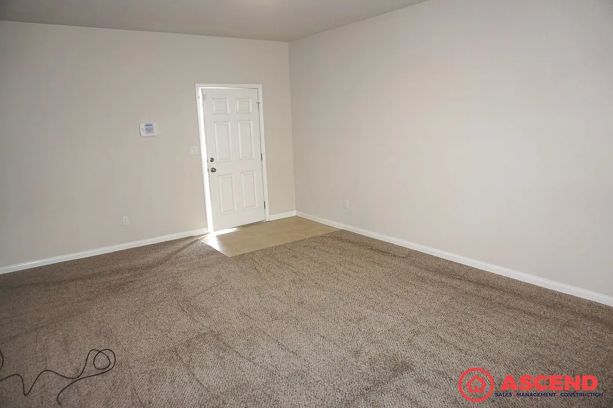 Building Photo - 5511 Beacon Ridge Ct
