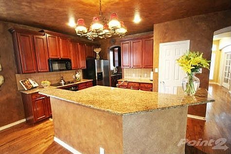 4th image of 2783 Cedar Wood Dr
