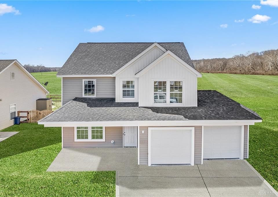 1st image of 127 Pebble Stone Ln