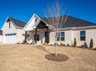 1530 Southwinds Dr, Conway, AR 72034