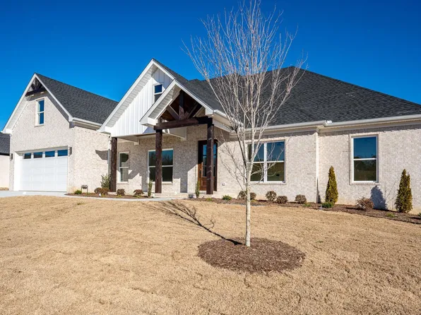 1530 Southwinds Dr, Conway, AR 72034